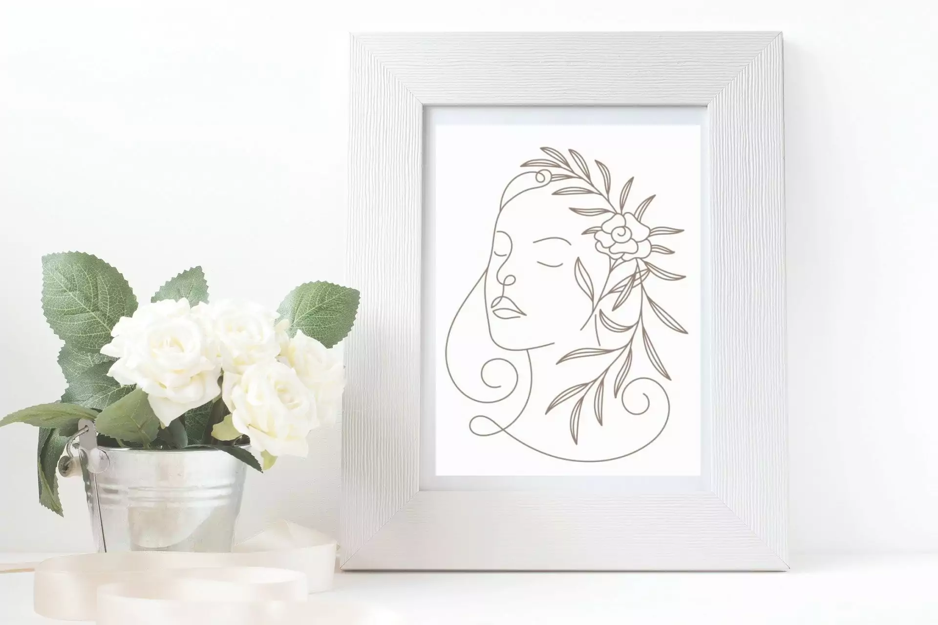 Cahier de broderie visages au trait – Image 5