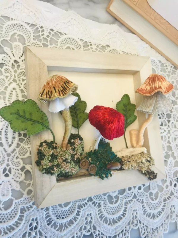 Livre de broderie relief – Image 5